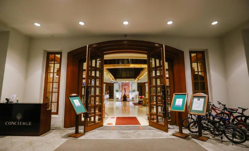 Taman Dayu Golf Club And Resort Prigen Exterior foto