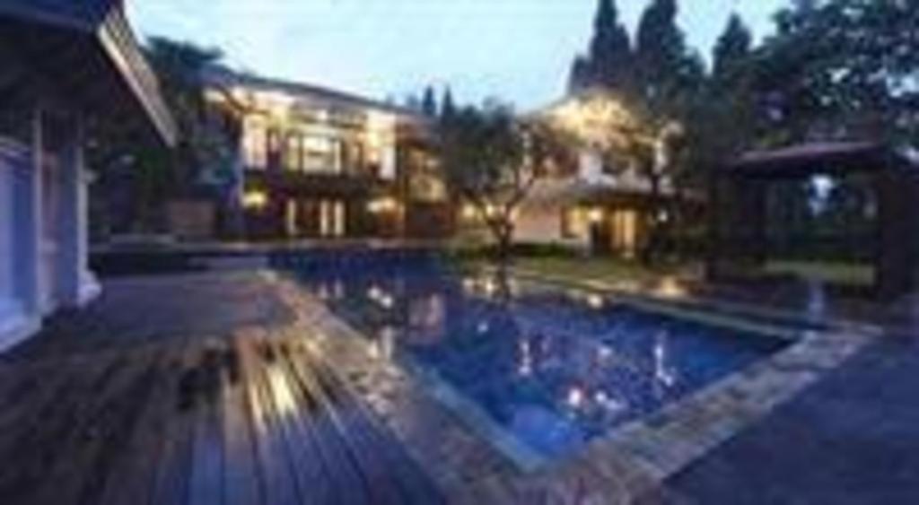 Taman Dayu Golf Club And Resort Prigen Exterior foto